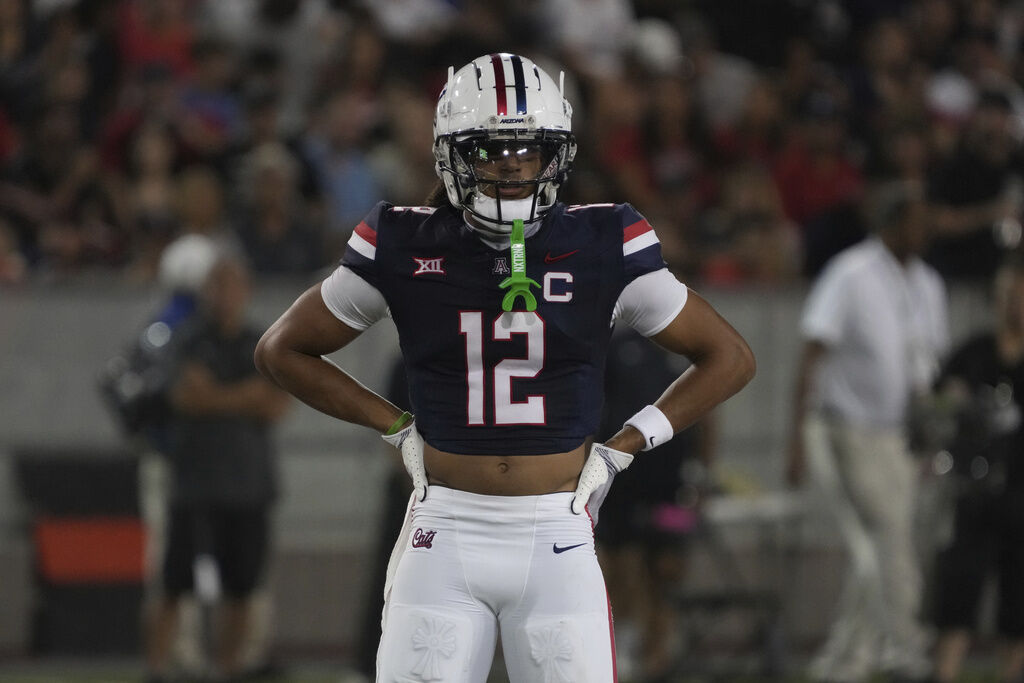 Hawaii Arizona Football